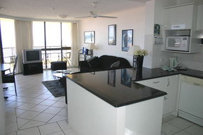 Spindrift On The Beach - Tourism Caloundra 2