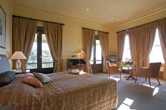 Grand Mercure Mount Lofty House - Tourism Caloundra 0