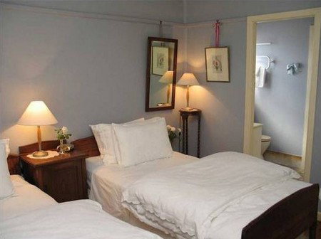 Dural House At Round - Tourism Caloundra 1