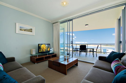 Pumicestone Blue Resort - Tourism Caloundra 1