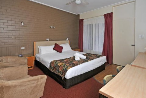 The Elm Motel - Tourism Caloundra 5