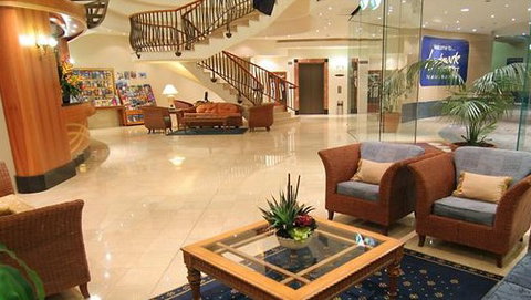 Landmark Resort - Tourism Caloundra 0