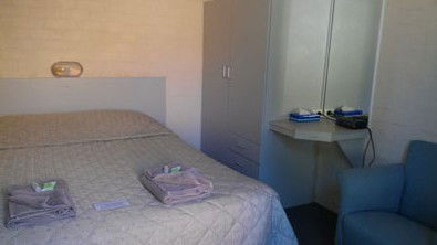 African Reef Beach Resort - Tourism Caloundra 3