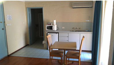 African Reef Beach Resort - Tourism Caloundra 4