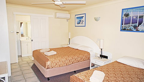 City Centre Motel - Tourism Caloundra 1