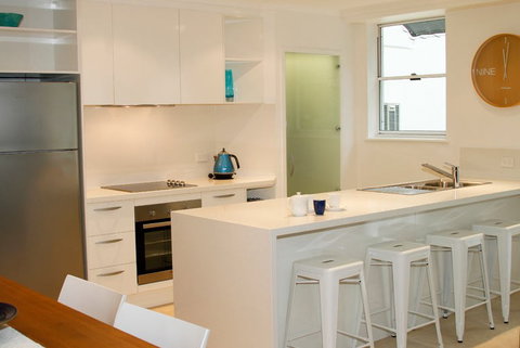 Emerald Noosa Resort - Tourism Caloundra 0