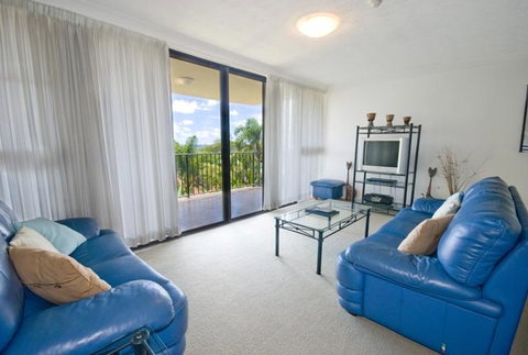 Majorca Isle Beachside Resort - Tourism Caloundra 2