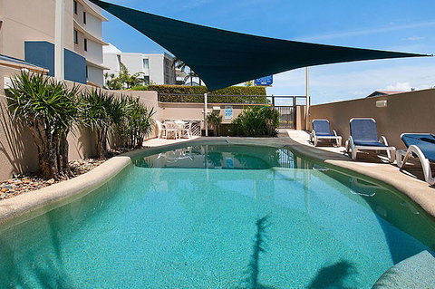 Windward Passage, Golden Beach - Tourism Caloundra 0