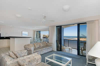 Windward Passage, Golden Beach - Tourism Caloundra 13