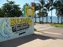 Townsville Seaside Holiday Apartments - Tourism Caloundra 3
