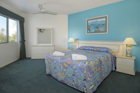 White Crest Luxury Apartments - Tourism Caloundra 1