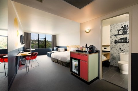 Atura Albury - Tourism Caloundra 1