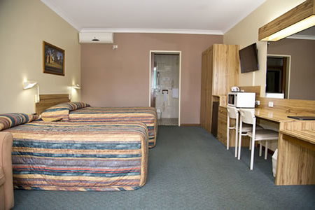 Cumberland Motor Inn - Tourism Caloundra 5