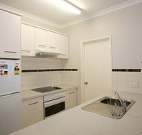 Regal Apartments - Tourism Caloundra