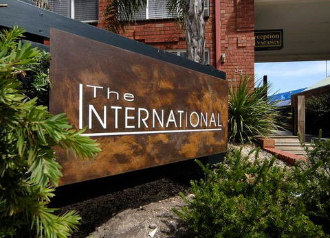 Comfort Inn The International - Tourism Caloundra 0