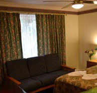 Palms Bed and Breakfast - Tourism Caloundra