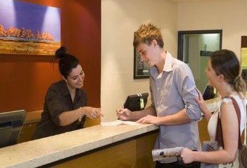 Alice Springs Resort - Tourism Caloundra 0