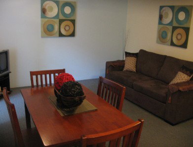 Chez Noosa - Tourism Caloundra 1