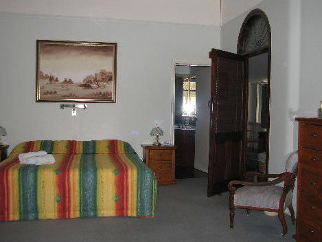 Auckland Hill B And B - Tourism Caloundra 1