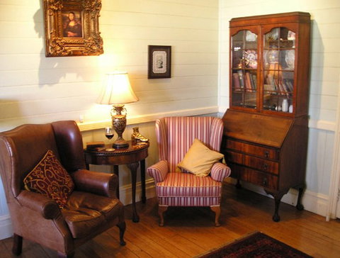 Maleny Lodge Guest House - Tourism Caloundra 0