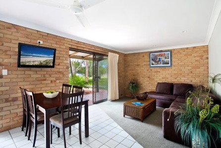 Noosa North Shore Retreat - Tourism Caloundra 2