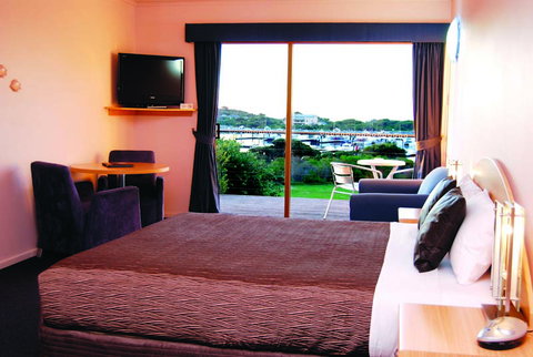 Harbour View Motel - Tourism Caloundra 2