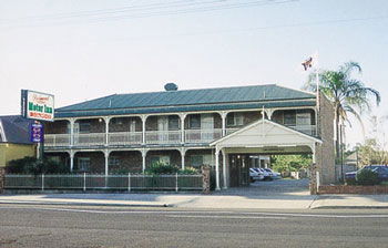 Richmond Motor Inn - Tourism Caloundra 0
