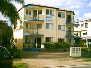 River Sands Holiday Apartments - Tourism Caloundra 0