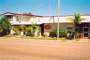 Tropical City Motor Inn - Tourism Caloundra 0