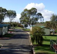 Mannum Caravan Park Cabins - Tourism Caloundra