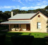 Dudley Villa - Tourism Caloundra