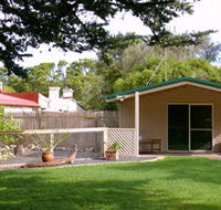 Shiralea Country Cottage - Tourism Caloundra