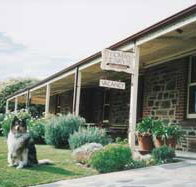 Thomas Henry's Of Port Elliot - Tourism Caloundra
