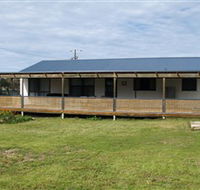 Surfin Sceales Beach House - Tourism Caloundra