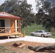 Saunders Gorge Sanctuary - Hideaway Cottage - Tourism Caloundra