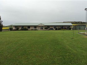 Port Lincoln Lions Hostel - Tourism Caloundra 0