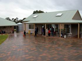 Wirreanda Bunkhouse - Tourism Caloundra 0