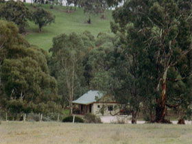 Wuthering Heights - Bronte Manor - Tourism Caloundra 0