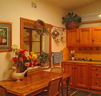 Citrus Cottage - Tourism Caloundra
