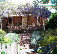 Sea  Vines Cottage - Tourism Caloundra