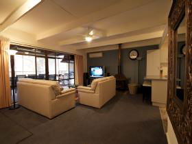 River Shack Rentals - The River Classic - Tourism Caloundra 0