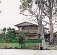 Mundic Grove Cottage - Tourism Caloundra
