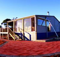 Wilderness Valley Studio Accommodation - Tourism Caloundra