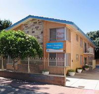 Waves on Broadway - Tourism Caloundra