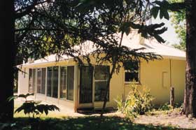 Wilkadene Cottage - Tourism Caloundra 0