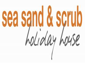Sea Sand And Scrub Holiday House - Tourism Caloundra 0