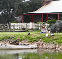 Stonewell Cottages and Vineyards - Tourism Caloundra