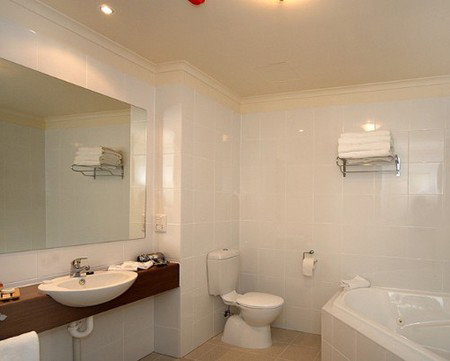 Links Lady Bay Golf Resort - Tourism Caloundra 2