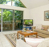 Absolute Beachfront Belongil Summerhouse - Tourism Caloundra