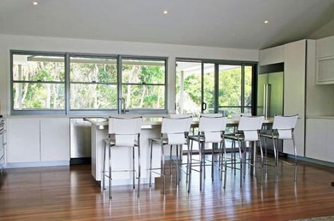 Echoes Beach House - Tourism Caloundra 0